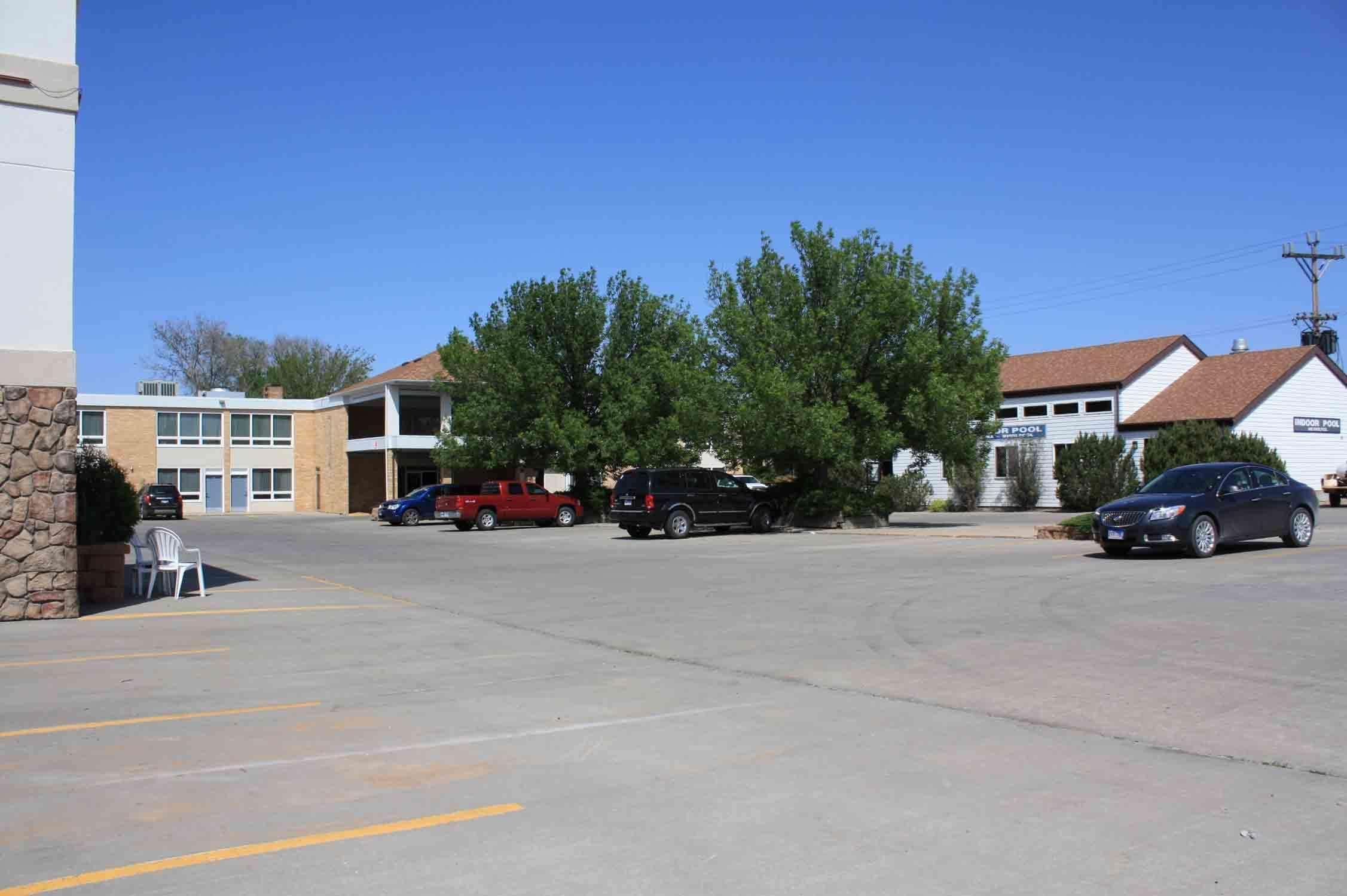 Best Western Lee'S Motor Inn Chamberlain Exterior photo